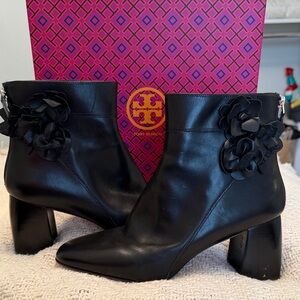 NEW Tory Burch Blossom Black Leather Ankle Boots